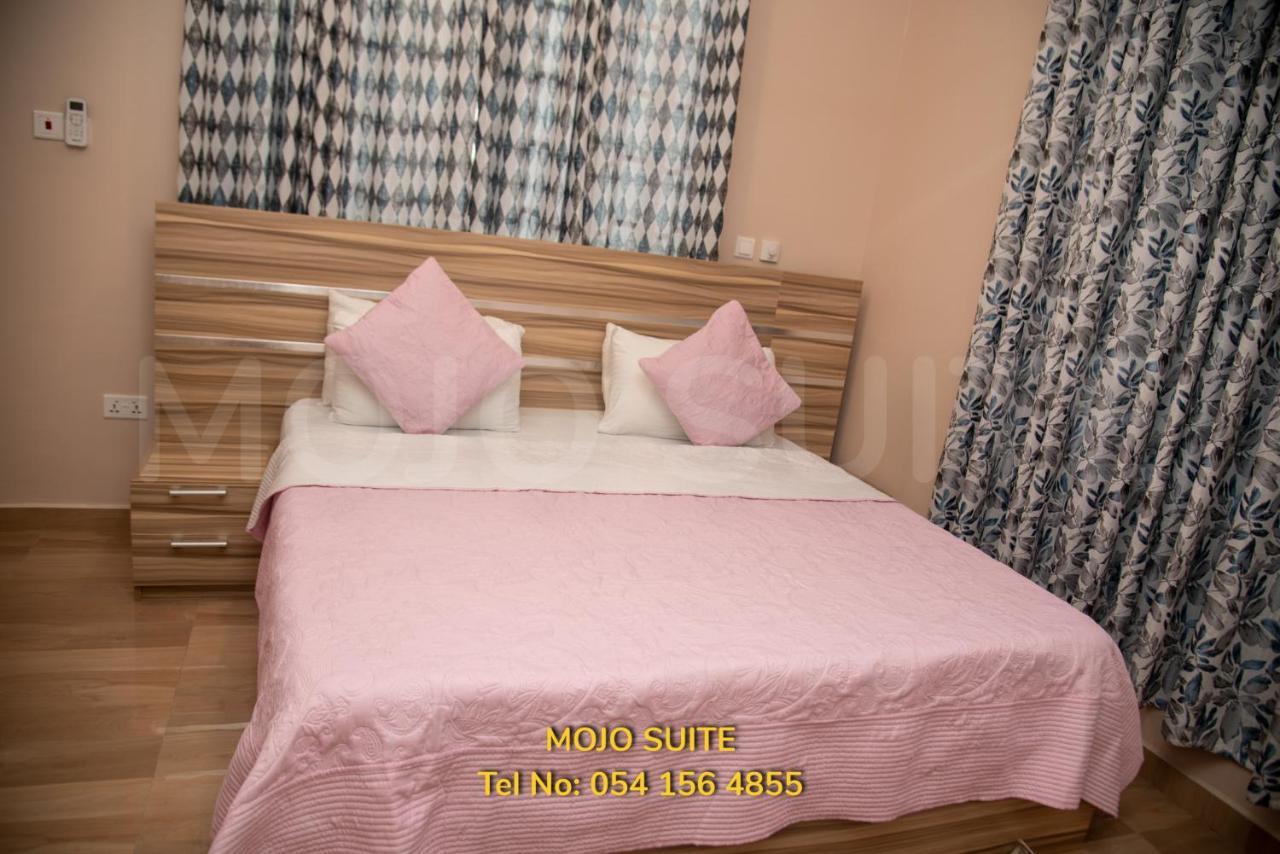 Mojo Apartment, Tema Esterno foto